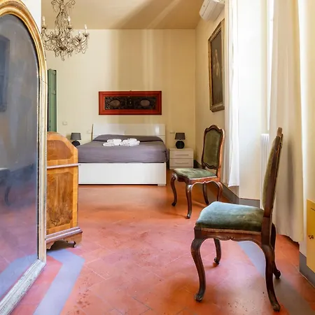 Alberto House * Florence